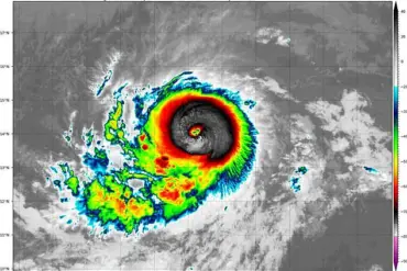 Hurricane Kiko's Unexpected Turn Toward Hawaii Sparks Emergency Preparations